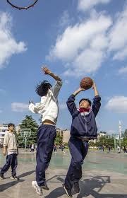 天才之作。 来源：巴塞官方推特