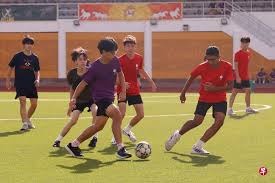 大卫·佛里斯在世界大赛第六战三垒安打助红雀续命，被评为百年最佳瞬间之一